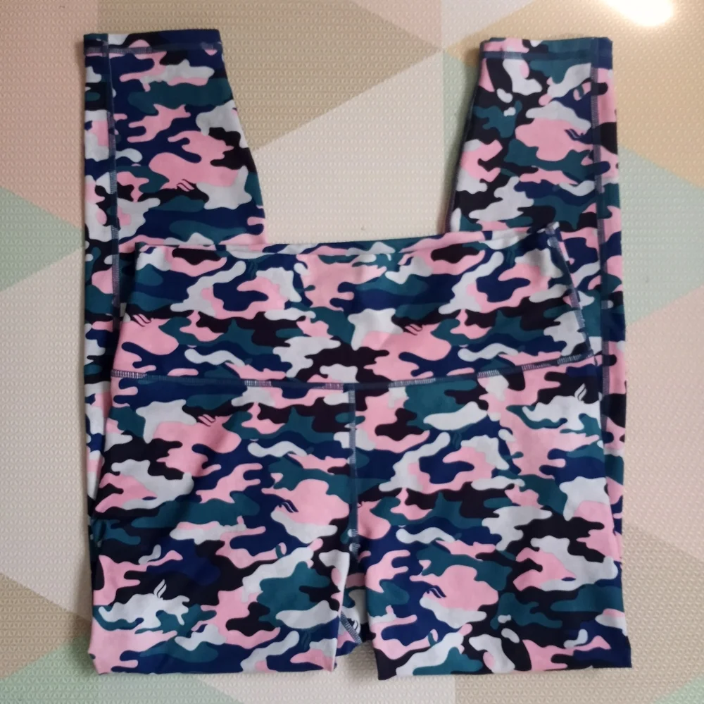 Powerhold Fabletics High rise Camo Legging size S - Picture 2 of 10